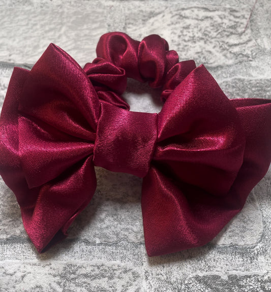 Mini Berry Satin Scrunchie Bow