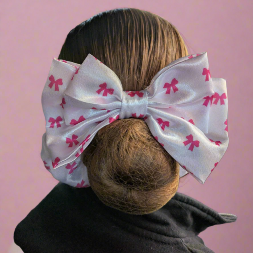 Pink bows Satin Scrunchie Bow